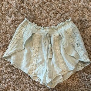 Light sea foam fancy shorts